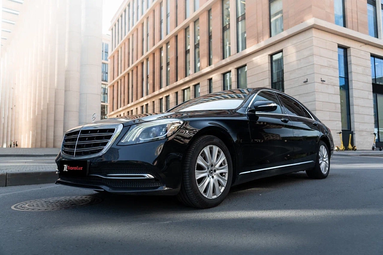 Mercedes-Benz S-класс 222 черный