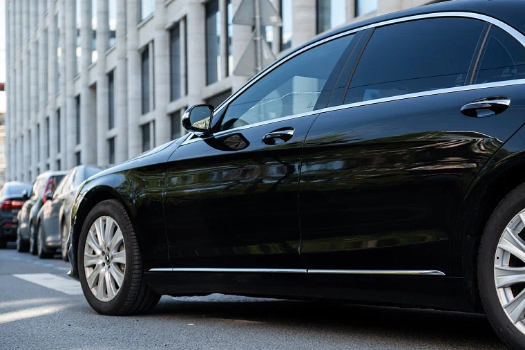 Mercedes-Benz S-класс 222 черный