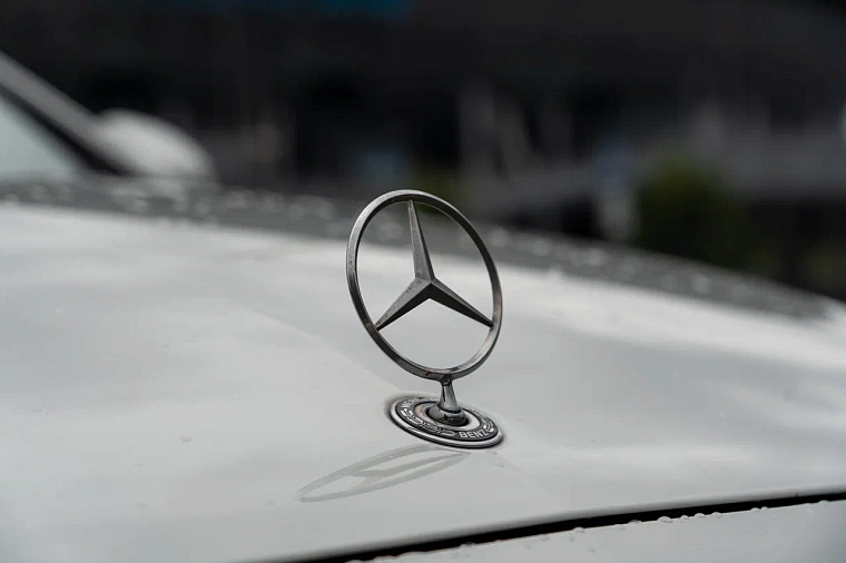 Mercedes-Benz E-Класс 213 белый (рестайлинг)