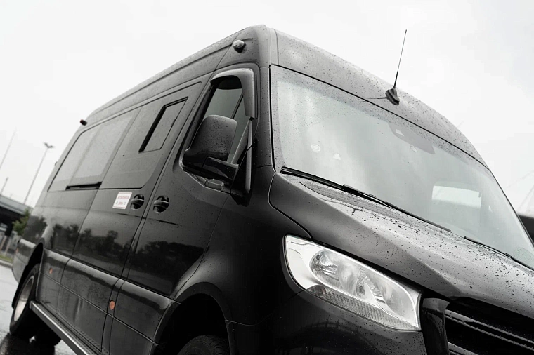 Mercedes-Benz Sprinter черный 19 мест